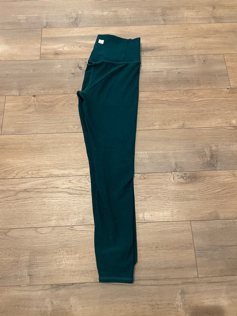 Vuori Teal Leggings, Size Medium